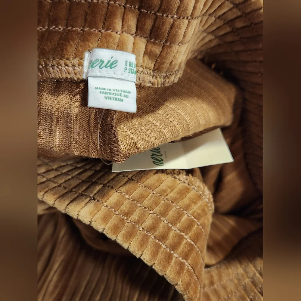 Aerie Groove On High Waisted Velour Flare Pant size Small regular NWT - Picture 5 of 6